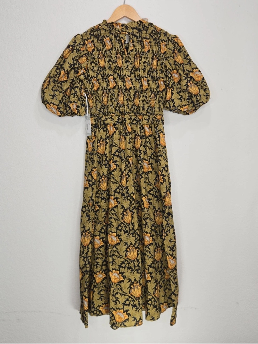 Hyacinth House The Smythe Leafy Olive Midi Dress Smocked Puff Sleeve Size XS NEW - Picture 2 of 10
